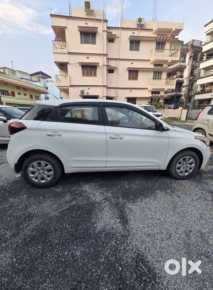 Hyundai I20 Sportz 1.2 Bs-iv, 2019, Petrol
