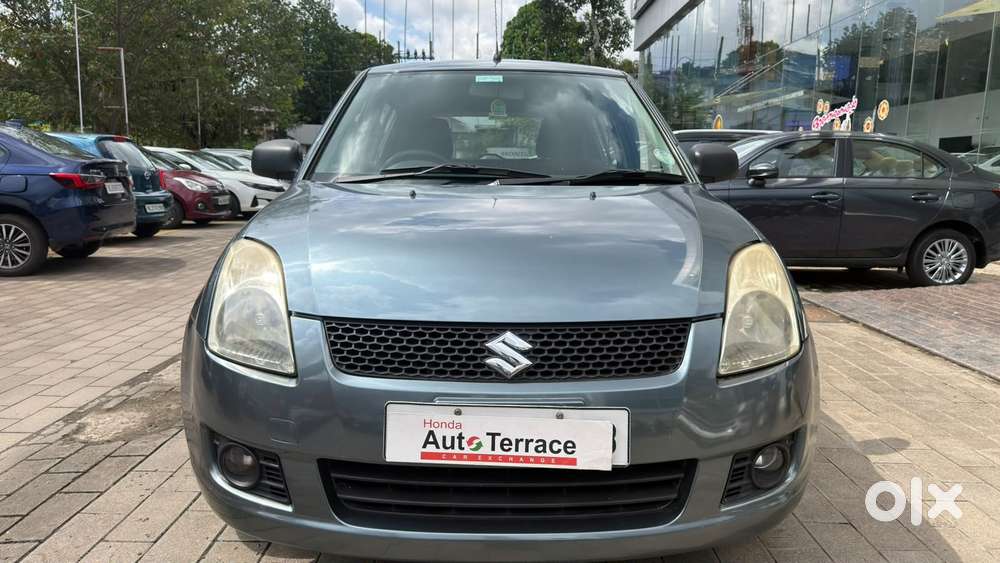 Maruti Suzuki Swift Lxi Optional-o, 2009, Petrol