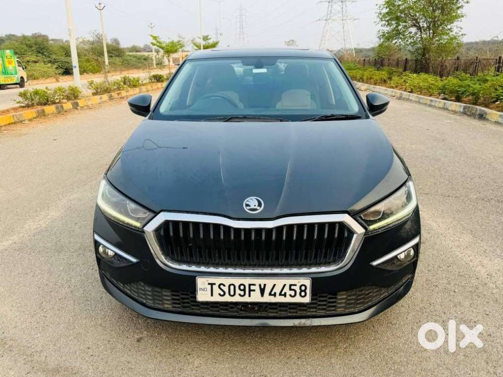 Skoda Slavia Style 1.0l Tsi Mt, 2022, Petrol