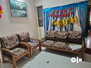 Sofa set clearance 5 seater olx