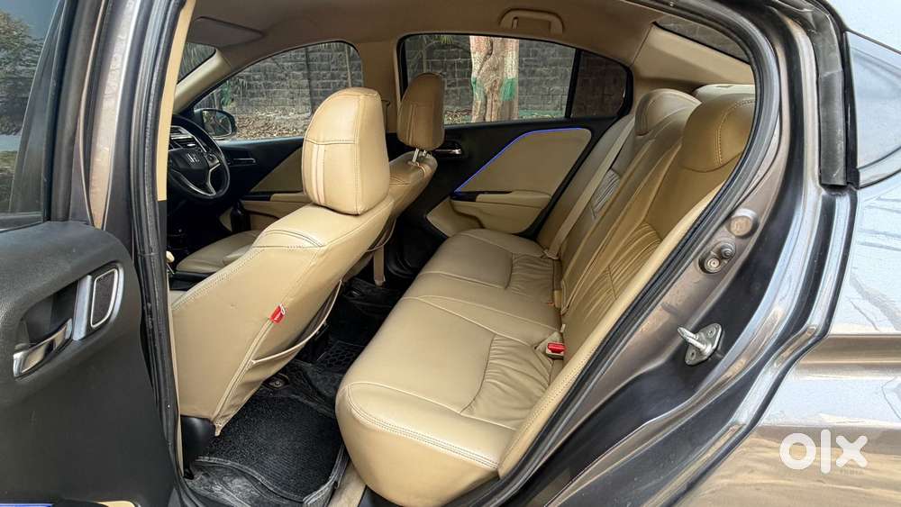 Honda City V At Exclusive, 2018, Petrol