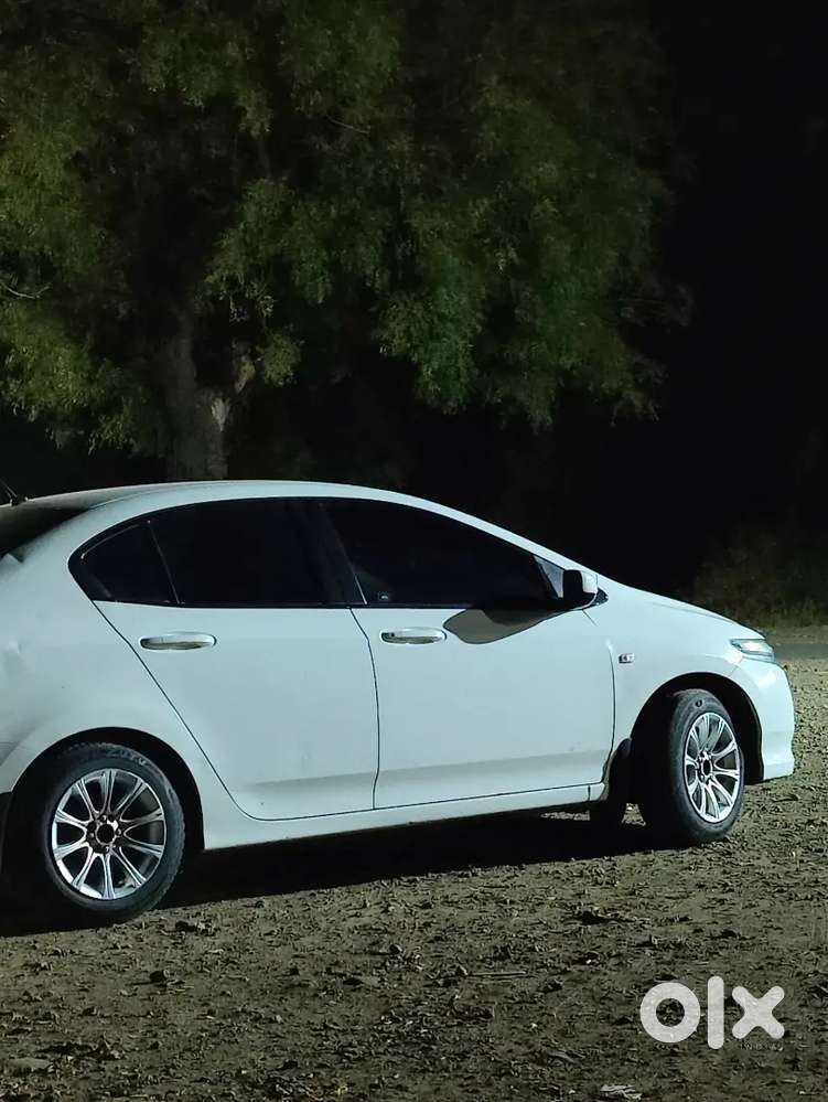 Honda City 
2011 Model
1st Owner