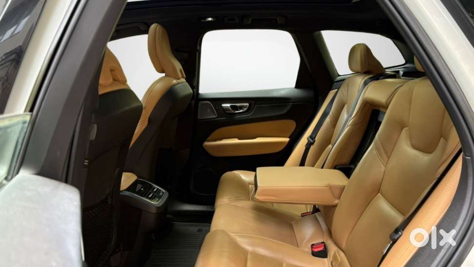 Volvo Xc60 Inscription, 2022, Petrol