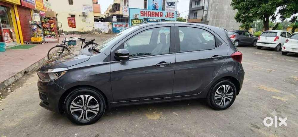 Tata Tiago Revotron 2022 Xta Automatic With Excellent Condition
