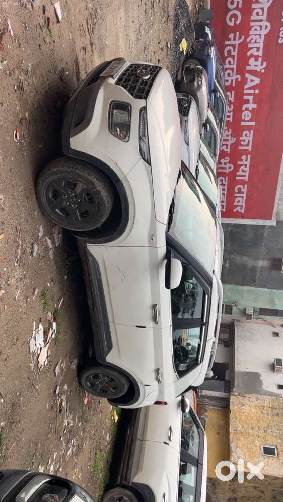 Hyundai Venue 2021 Petrol Well Maintained