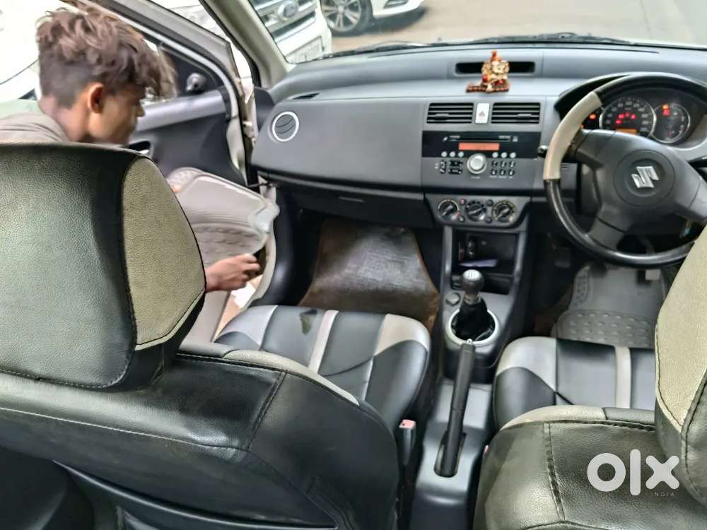 Maruti Suzuki Dzire 2010