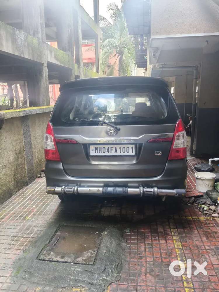 Toyota Innova 2.5 V 2011