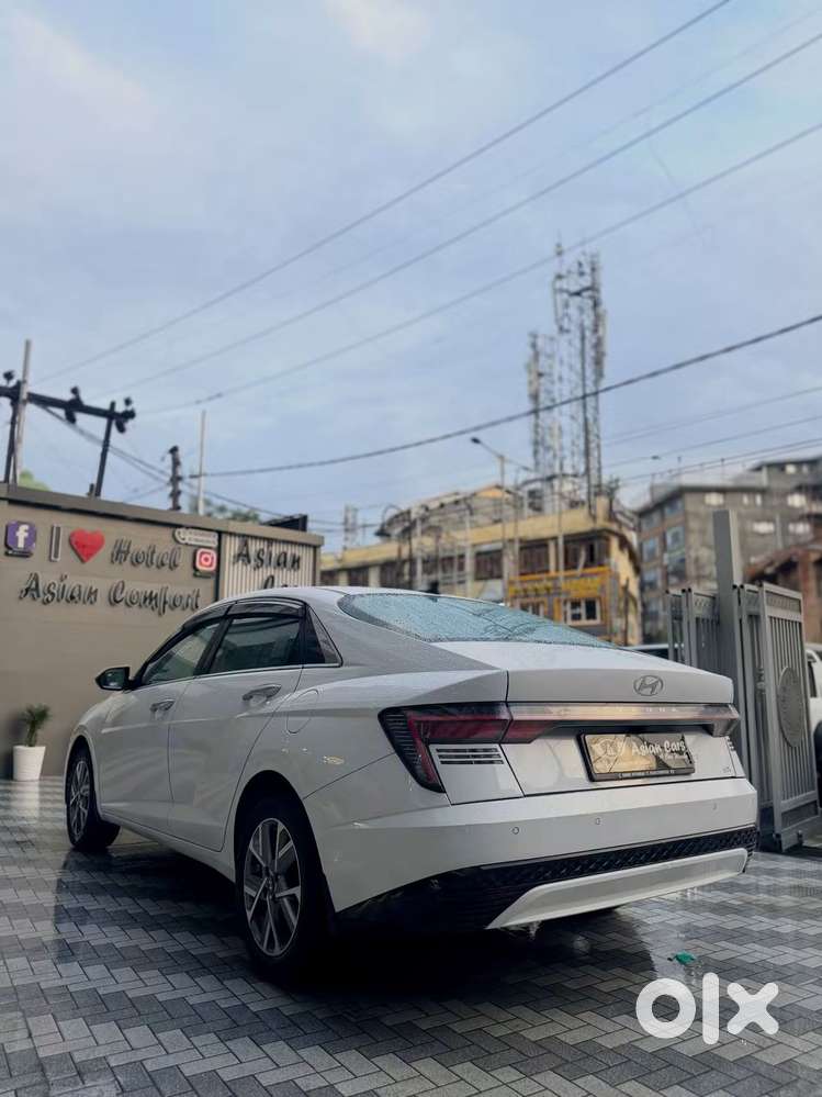 Hyundai Verna, 2023, Petrol