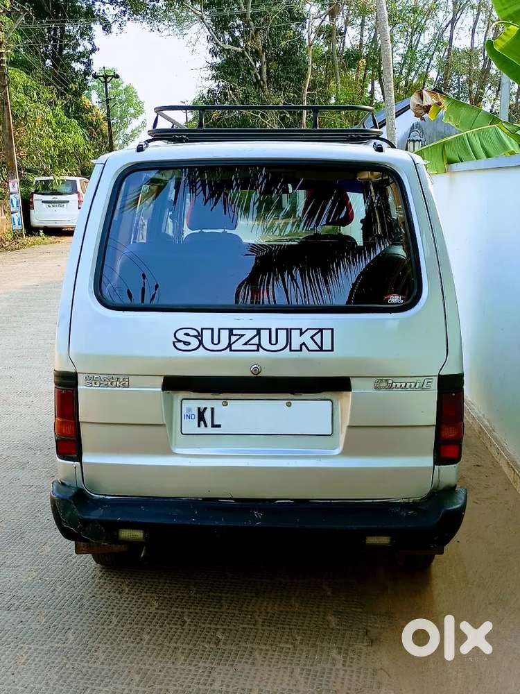 Maruti Suzuki Omni 2012