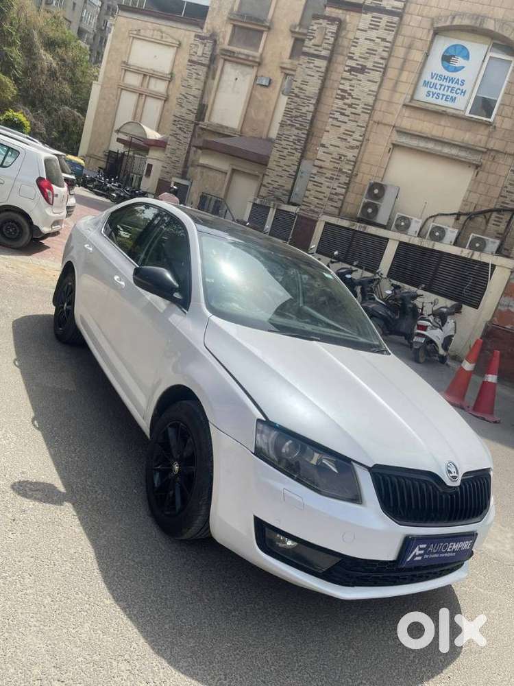 Skoda Octavia 2013-2017 Elegance 1.8 Tsi At, 2016, Petrol