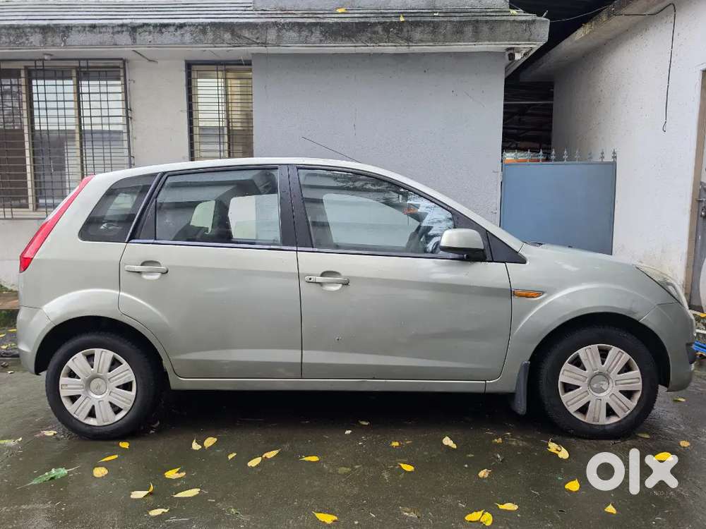 Ford Figo 2012 Petrol Zxi