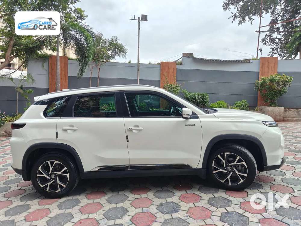 Toyota Urban Cruiser Hyryder 1.5 V Hybrid, 2024, Petrol