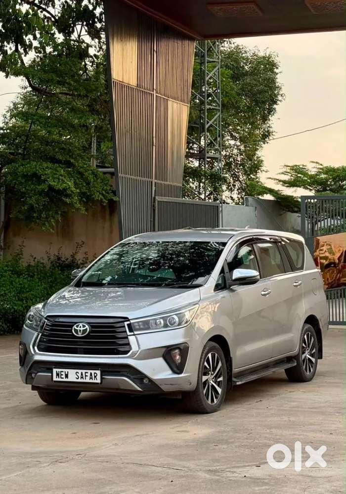 Toyota Innova Crysta [2020-ongoing] 2.4 Zx 7 Str, 2022, Diesel