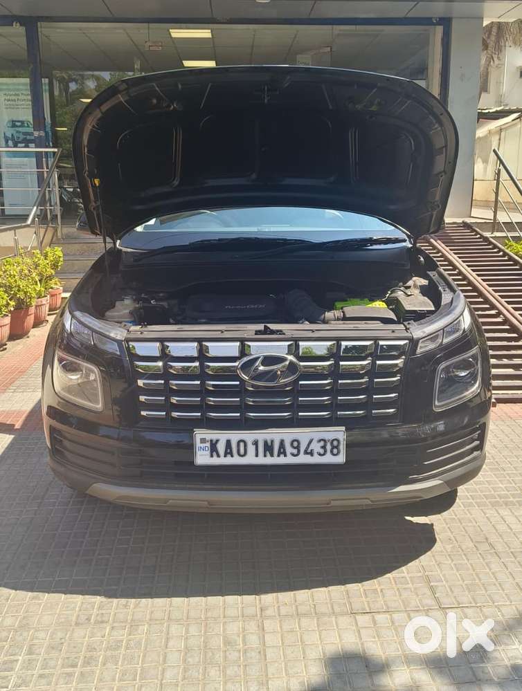 Hyundai Venue 1.0 Sx (o) Turbo Dct, 2023, Petrol
