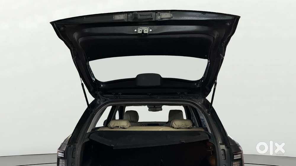 Hyundai Venue 1.0 Sx (o) Turbo Dct, 2023, Petrol