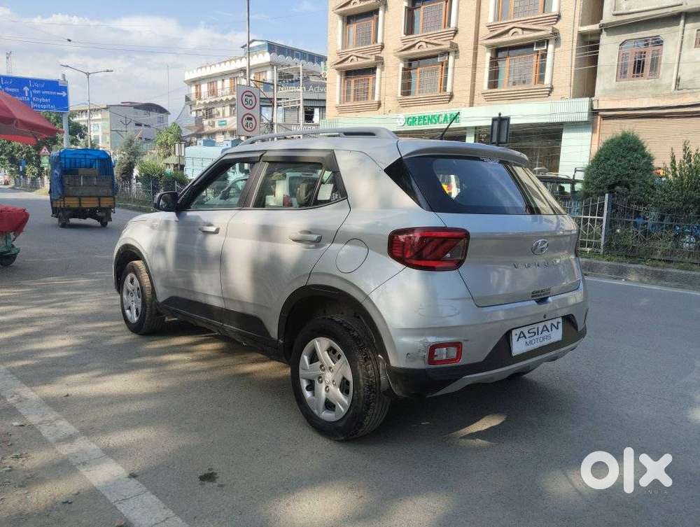 Hyundai Venue S Diesel, 2021, Diesel
