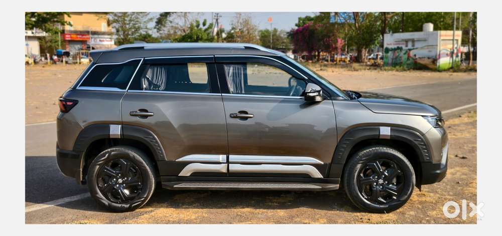 Maruti Suzuki Brezza Zxi Plus At, 2022, Petrol