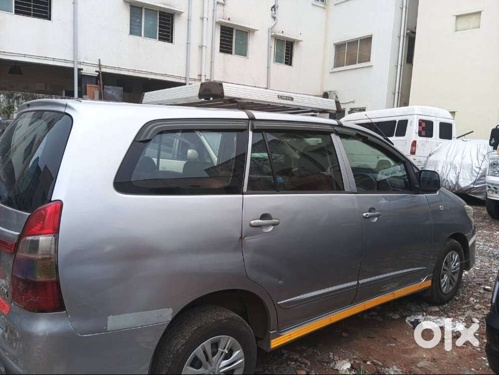 Innova Gx 2016 Single Woner Running
