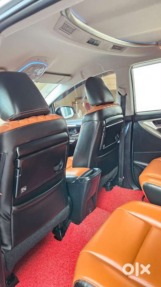 Toyota Innova Crysta 2.4 V 7 Str, 2023, Diesel