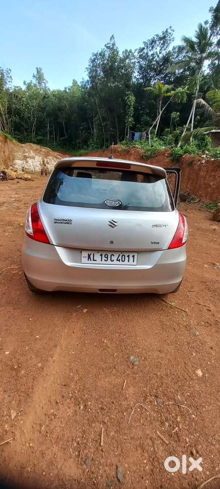 Maruti Suzuki Swift Vdi Diesel 2012 ; Single Owner Company Serviced