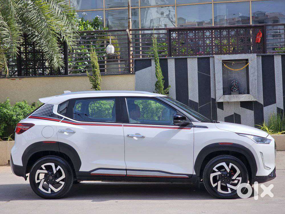 Nissan Magnite 1.0 Xv Executive Turbo Cvt, 2022, Petrol