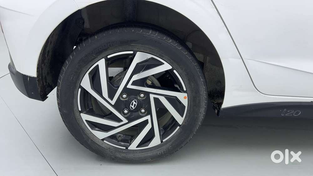 Hyundai New I20 1.2 Asta (o) Mt, 2024, Petrol