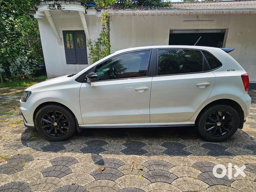 Well Maintained Car Selling Due To Going Abroad