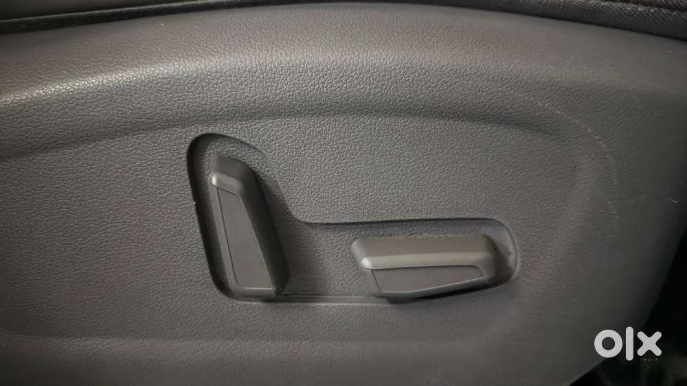 Hyundai Creta 1.4 Sx (o) Turbo Petrol Dct, 2024, Petrol