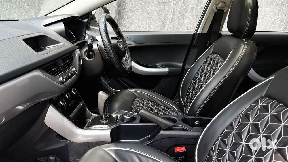 Tata Nexon 1.2 Revotron Xma Amt (s), 2023, Petrol