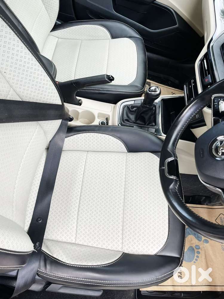 Skoda Slavia 2022 Petrol 28000 Km Driven