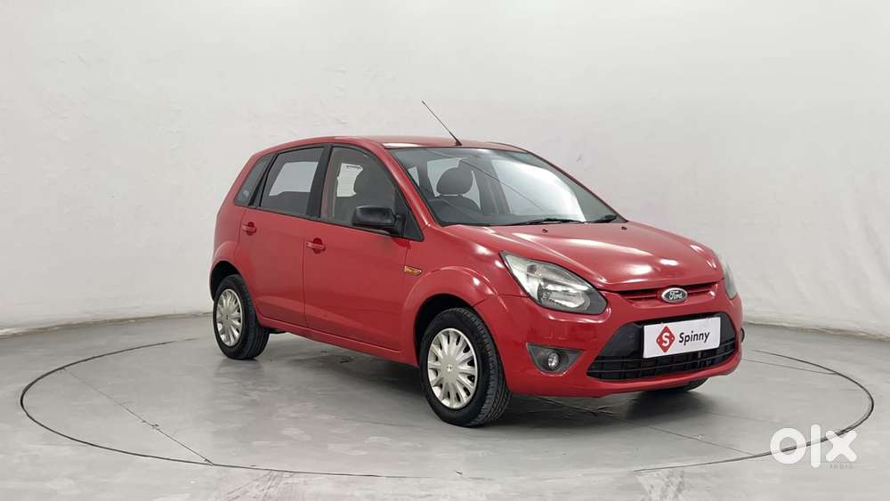 Ford Figo 2010-2012 Petrol Titanium, 2011, Petrol