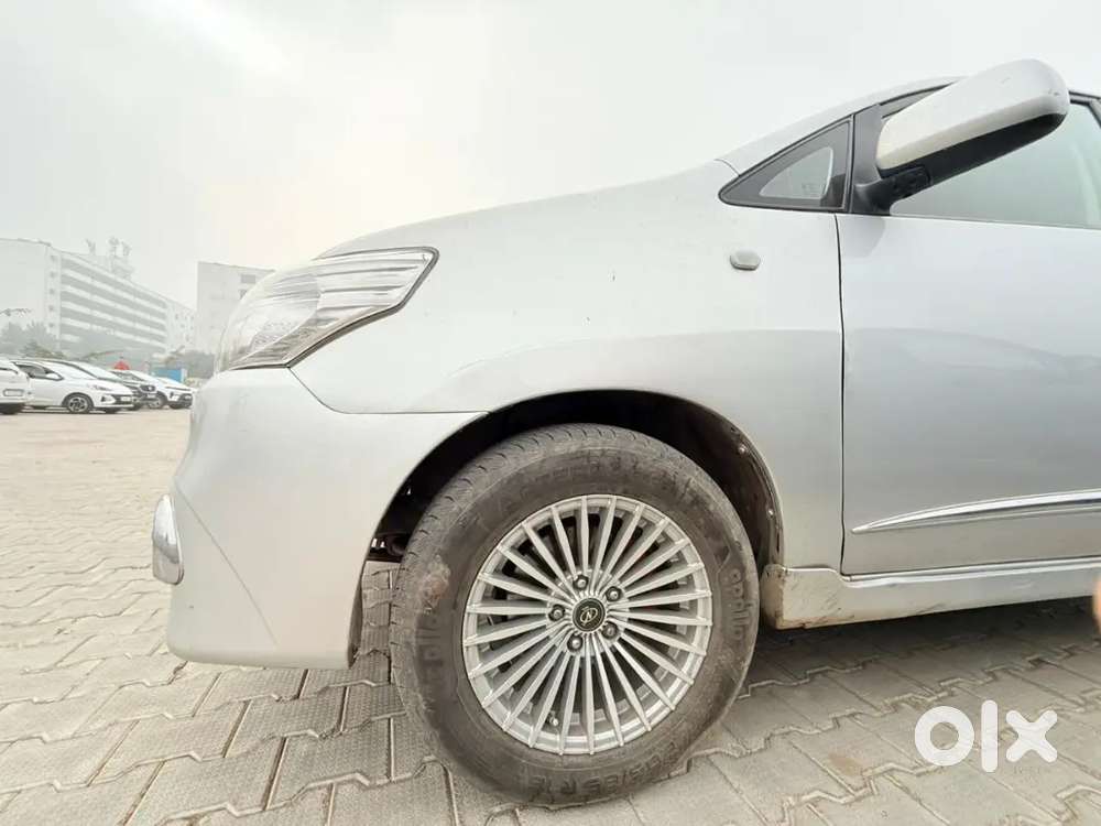 New Condition Well Maintained New Music System And New Alloy Tyers