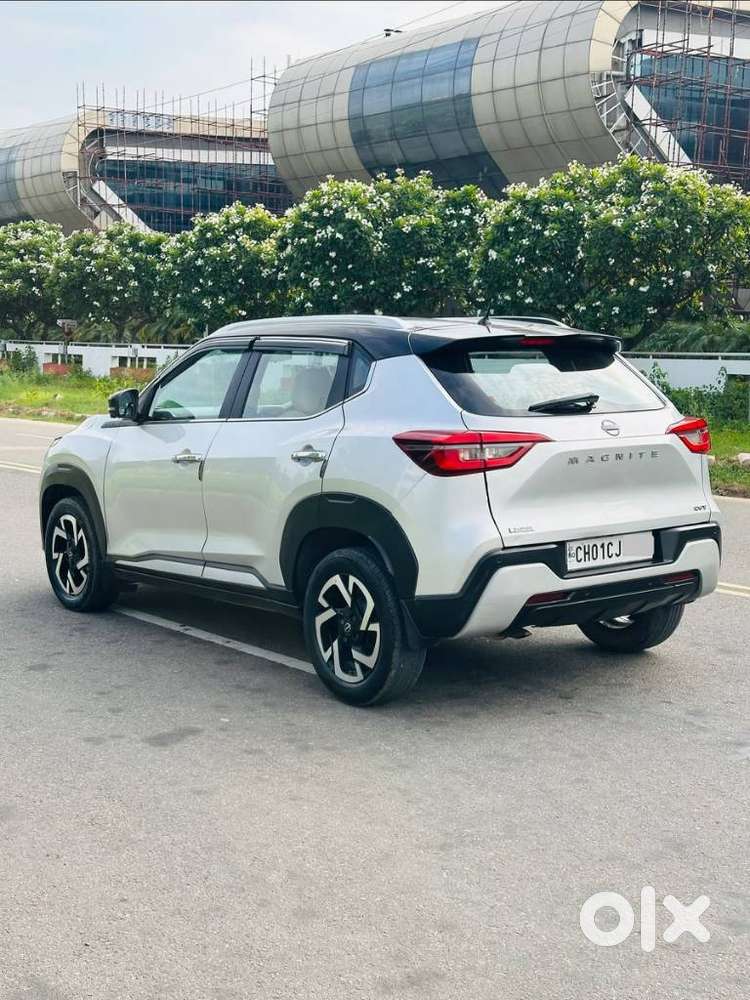 Nissan Magnite 1.0 Xv Executive Turbo Cvt, 2022, Petrol
