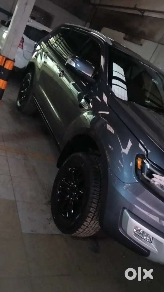 Ford Endeavour 169000 Driven Well Maintained Alle Ceats Are New And Br