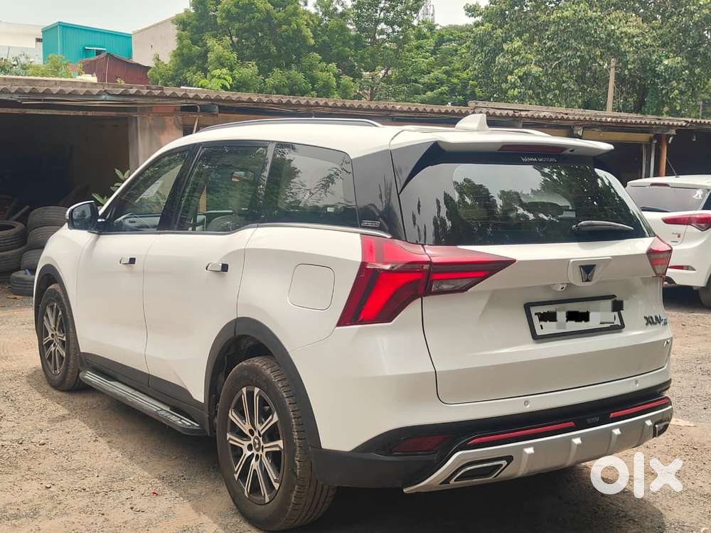 Mahindra Xuv700 2.2 Ax 7 Diesel At Str, 2022, Diesel