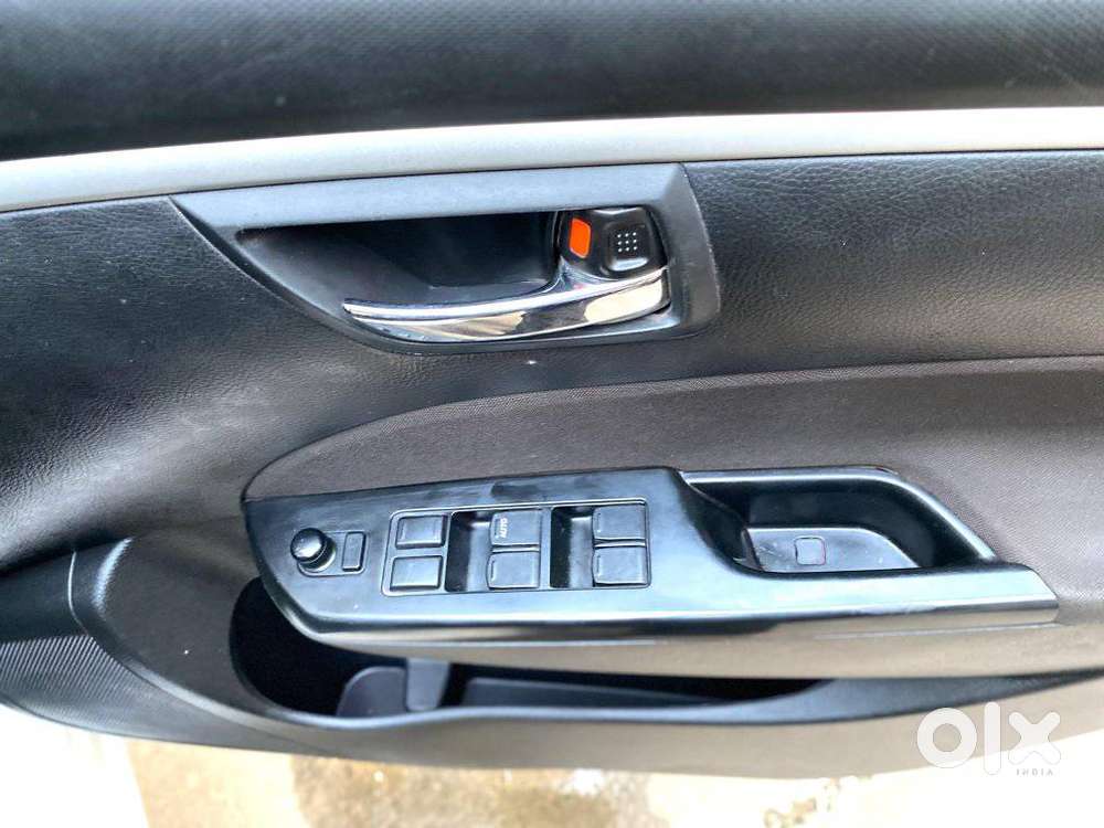 Maruti Suzuki Swift Vxi Abs Bsiv, 2016, Petrol