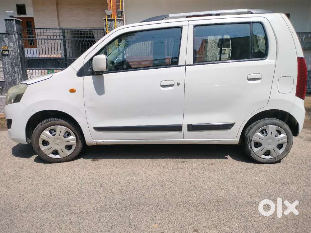 Maruti Suzuki Wagon R 1.0 2014