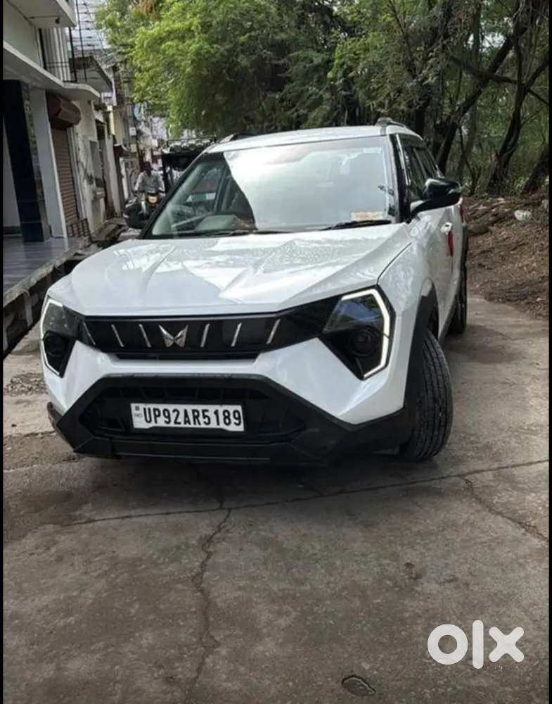 Mahindra Xuv 3xo 2025
