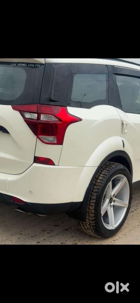 Mahindra Diesel Car 2019