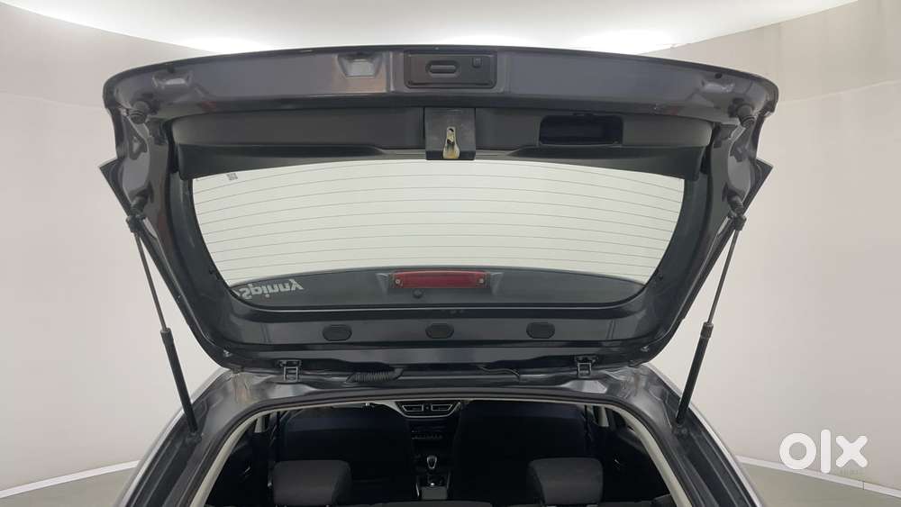 Maruti Suzuki Baleno Zeta, 2022, Petrol