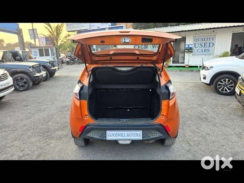 Tata Nexon 1.2 Revotron Xm, 2018, Petrol