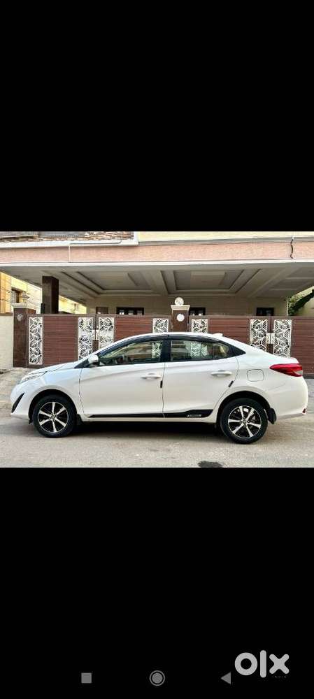Toyota Yaris G Optional, 2021, Petrol