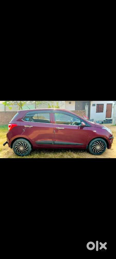 Hyundai Grand I10 2017 Cng & Petrol 101000 Km Driven