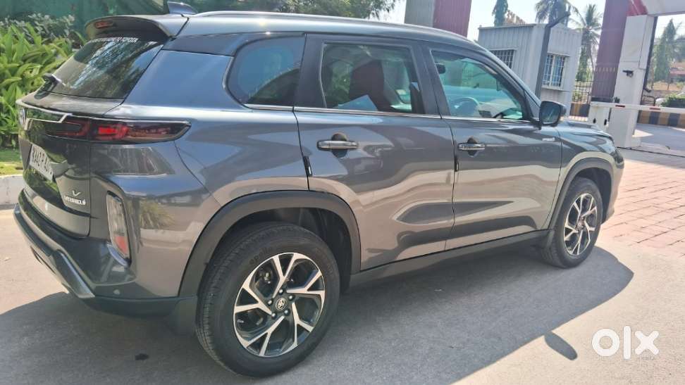 Toyota Urban Cruiser Hyryder 1.5 V Hybrid, 2024, Petrol