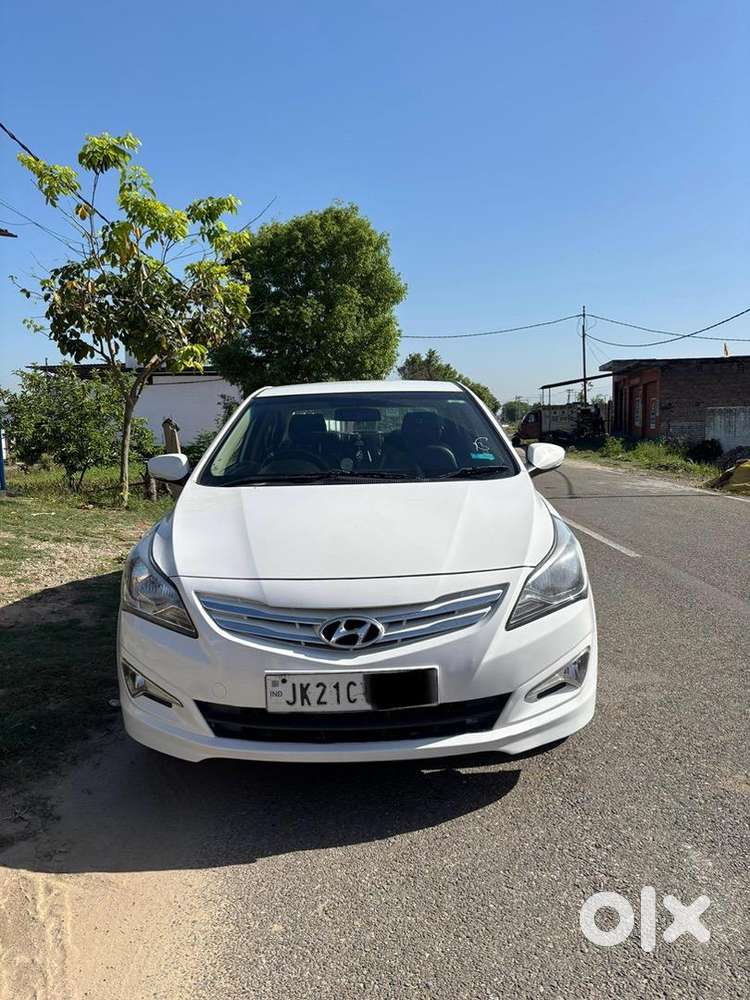 Hyundai Verna 2016 Diesel 102000 Km Driven