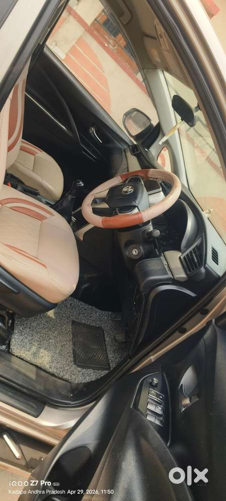 Toyota Innova Crysta 2.4 G Mt 8s, 2018, Diesel