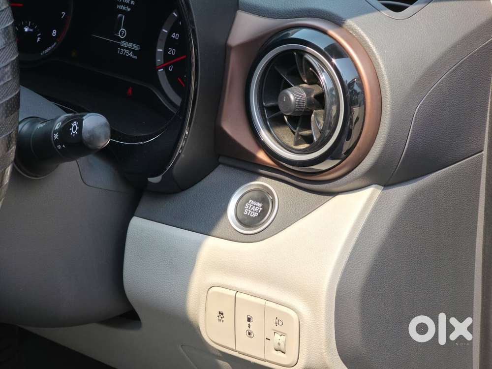 Hyundai Aura 1.2 Sx Cng, 2024, Cng & Hybrids