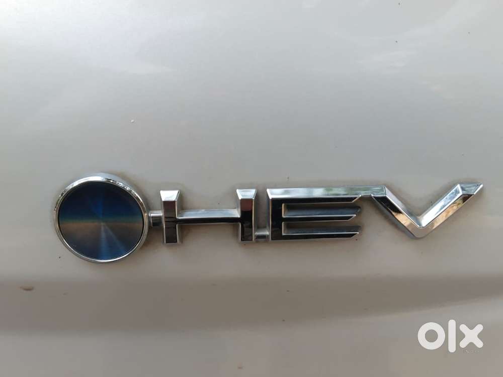 Toyota Camry Hybrid, 2025, Petrol
