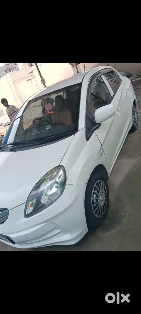Honda Amaze 2015 Diesel 126000 Km Driven