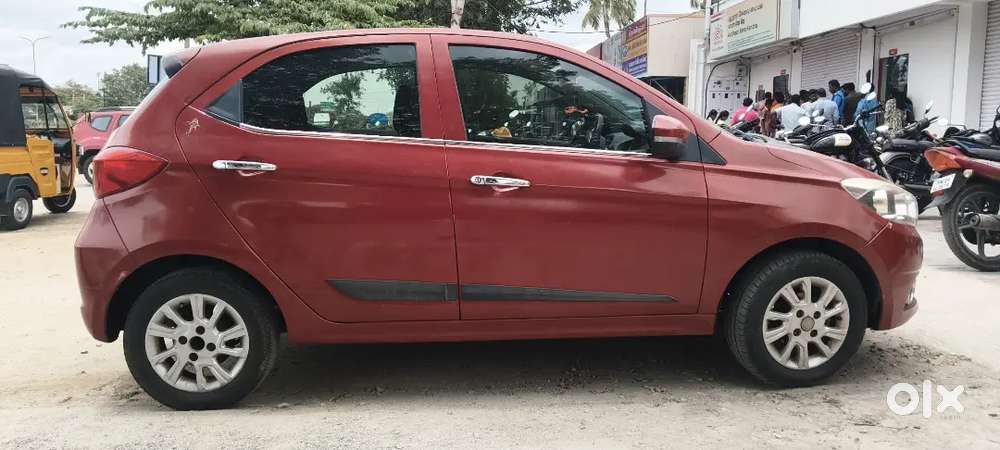 Tata Tiago 1.2 Revotron 2017 Petrol